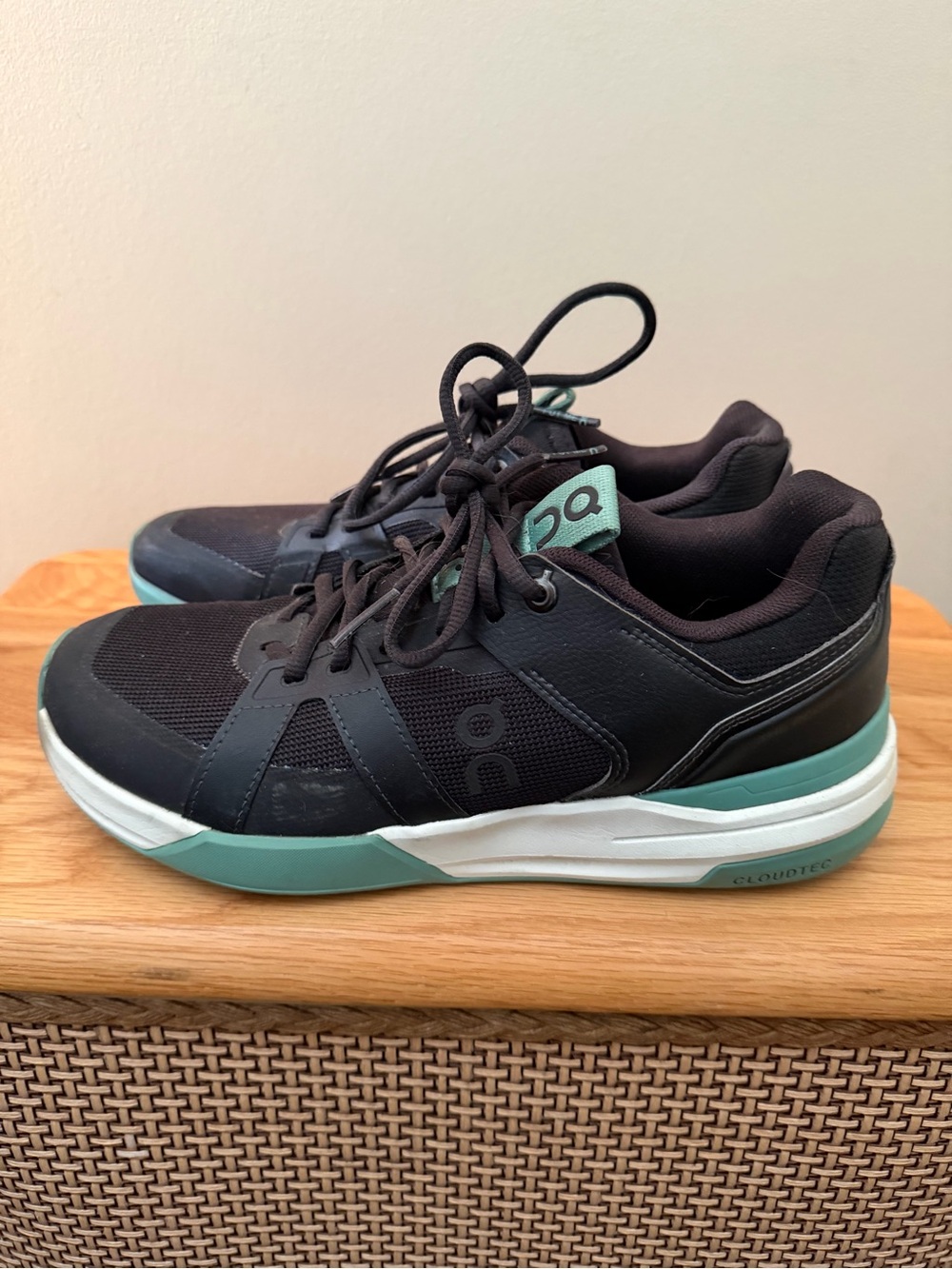 On Cloud Black Running Shoes with Teal Accent